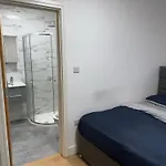 Luxury Ultra Super High Quality Full Flat In Central London Near Station